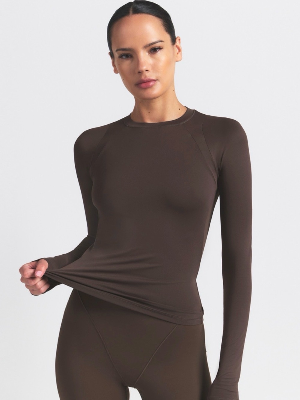 NikeSKIMS Airy Women's Long-Sleeve Crew-Neck Top dark sepia size large